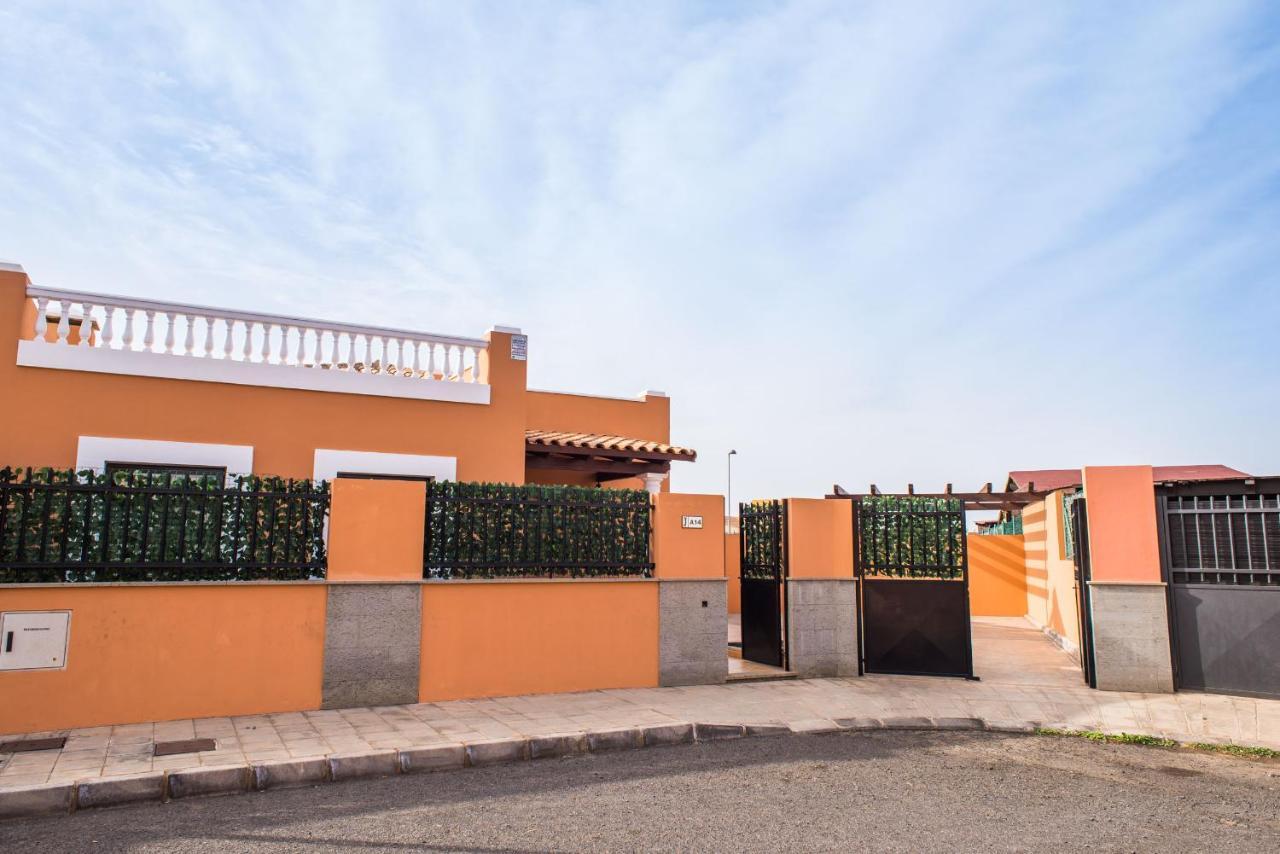Villa Joy Private Pool Corralejo By Holidays Home Exterior photo